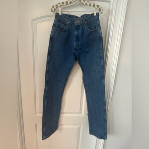 Wrangler Woman's Cowboy Cut Blue Jeans